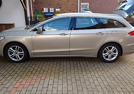 Ford Mondeo 1,5 EcoBoost Business Edition Turnier...