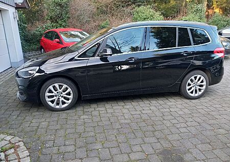 BMW 2er 218 d Gran Tourer xDrive Avantage AHK