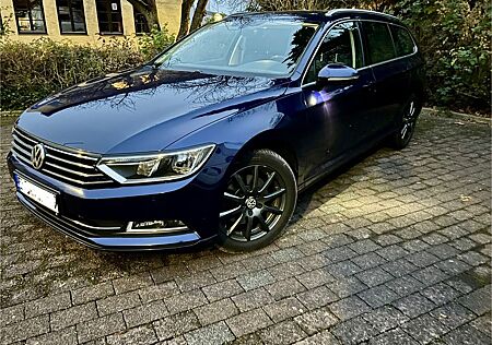 VW Passat Variant Volkswagen Passat 1,6TDI, AID, ACC, DSG, Dynaudio, Panoram