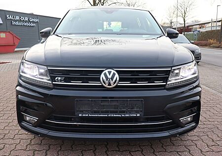 VW Tiguan Volkswagen 2,0 TDI R-Line-PANNO-NAVI-TÜV-NEU !!