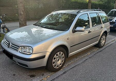 VW Golf Volkswagen 1.6 Basis Variant Basis