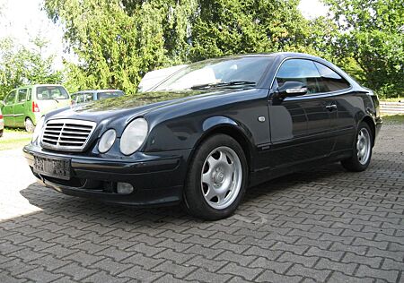 Mercedes-Benz CLK 320 gebraucht kaufen Mercedes-Benz CLK 320 V6 Automatik Elegance