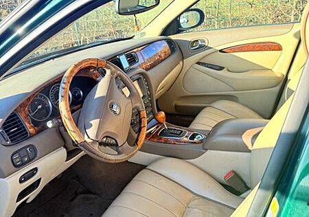 Jaguar S-Type 3 Liter V6 Executive Executive