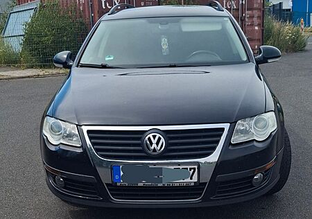 VW Passat Variant Volkswagen 2.0 TDI DPF Comfortline Varia...