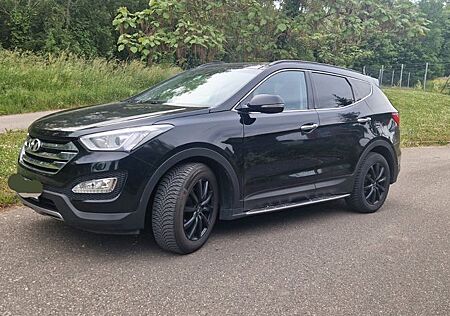 Hyundai Santa Fe 2.2 CRDi Style 4WD Automatik Style
