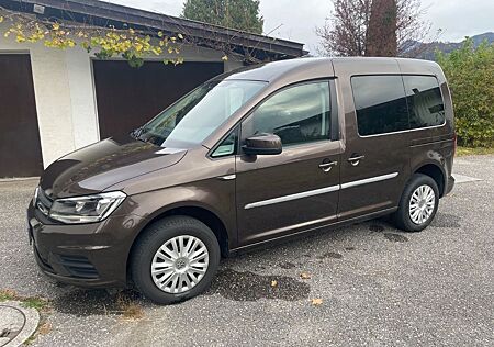 VW Caddy gebraucht kaufen VW Caddy Volkswagen 1,4TGI 81kW BlueMotion Trendline 5-Sit...