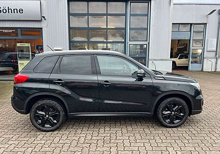 Suzuki Vitara 1.6 Comfort+ 4x2 MT/LED/ACC/Schiebedach/