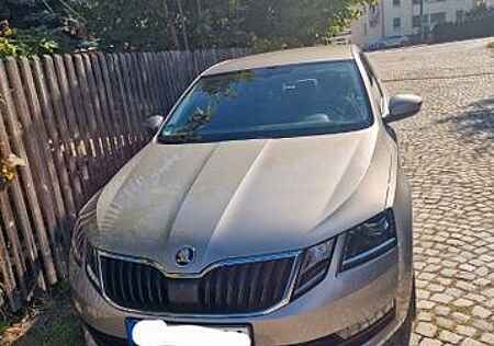 Skoda Octavia 1.0 TSI Ambition Ambition