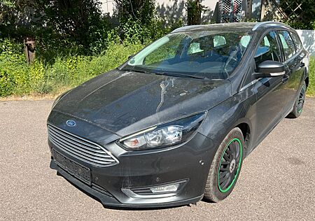 Ford Focus Turnier Titanium