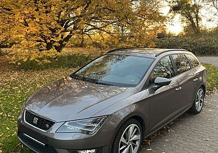 Seat Leon ST 1.8 TSI 132kW Start&Stop FR DSG FR