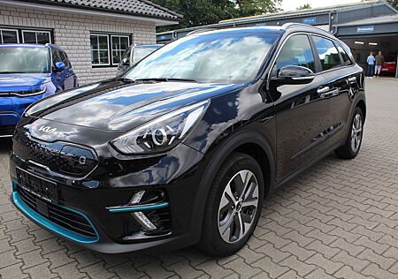 Kia Niro e- Vision (On-Board-Lader 3-Phasen)