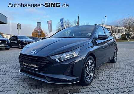 Hyundai i20 Kamera Navi Spurhalte Tempo SHZ LHZ CarPlay
