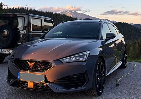 Cupra Leon 1.4 e-HYBRID ST VZ/Service Neu/2. Hand