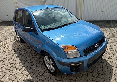 Ford Fusion 1,6 TDCi ALU NAVI KLIMAAUTOMATIK KAMARA