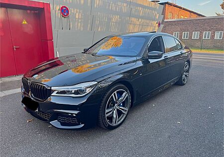 BMW 750d xDrive/M PAKET/LANG/NAPA/SOFT/KEYLES