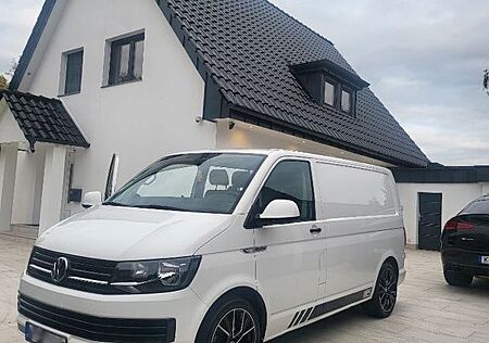 VW T6 Transporter Volkswagen T6 2.0 TDI Edition