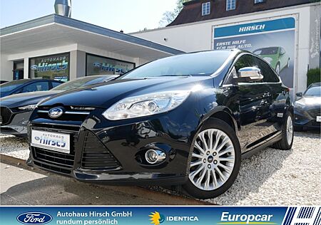 Ford Focus Titanium 1.6 EcoBoost Bi-Xenon Kurvenlicht