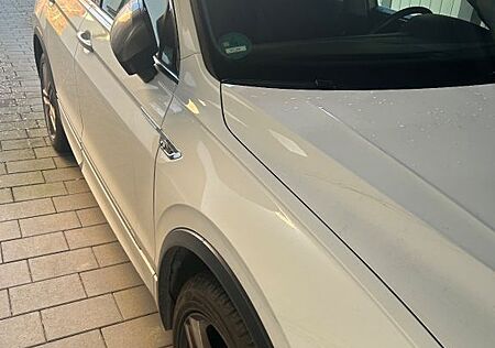 VW Tiguan Allspace Volkswagen 1.5 TSI ACT OPF DSG Highline...