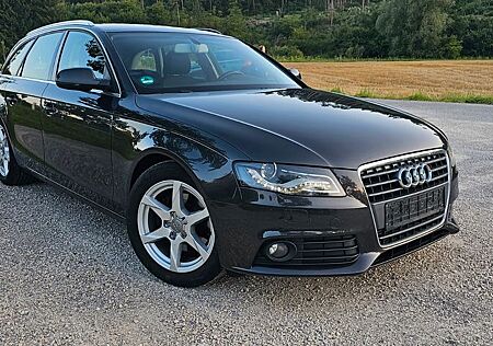 Audi A4 Avant viele Neuteile TÜV NEU
