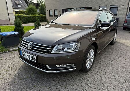VW Passat Variant Volkswagen 2.0 TDI 130kW Business Ed. BM...