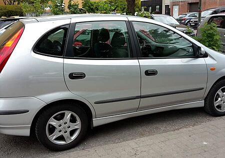 Nissan Almera Tino 1.8 Comfort