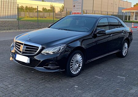 Mercedes-Benz E 250 BlueTEC 4MATIC ELEGANCE Autom. ELEGANCE