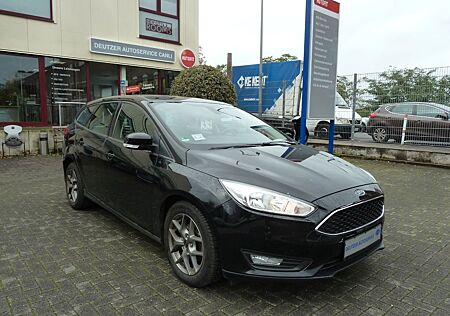 Ford Focus Turnier Alufelgen Navi SHZ LHZ