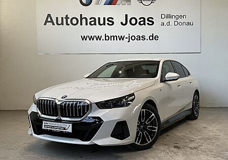 BMW i5 xDrive40 M-Sportpaket | Sitzbelüftung vorn |