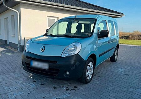 Renault Kangoo Expression 1.6 16V 105PS AHK