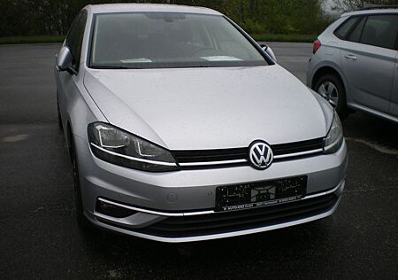 VW Golf Volkswagen VII Lim. Comfortline BMT