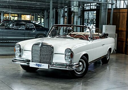 Mercedes-Benz 220 SEB Cabrio I Werkscabriolet I BRD