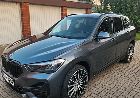 BMW X1 xDrive25d Sport Line Steptronic Sport Line
