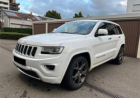 Jeep Grand Cherokee Grand Cheroke 3.0 CRD Overland Vollausstattung