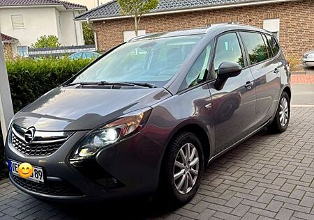 Opel Zafira Tourer 1.4 Turbo Business Edition 103...