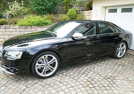 Audi S8 4.0 TFSI, 650 PS mit TÜV, Scheckheft bei