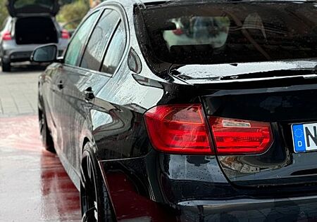 BMW 330d xDrive Automatic - M Paket