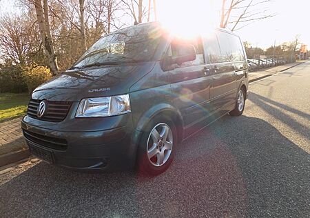 VW T5 Transporter Volkswagen Bus MultivanHU Neu