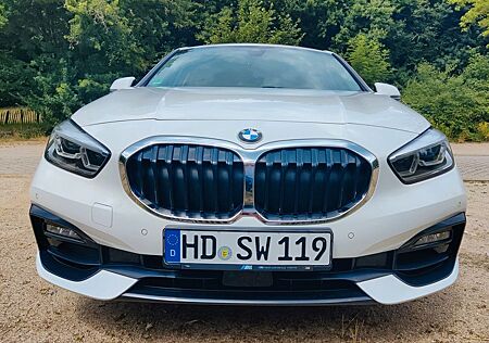 BMW 118i Sport Line Sport Line