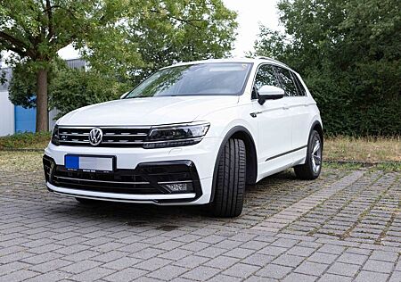VW Tiguan Volkswagen 2.0 TSI DSG 4MOTION Highline R-Line Ex..