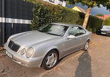 Mercedes-Benz CLK 230 KOMPRESSOR ELEGANCE Elegance