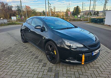 Opel Astra J GTC OPC Line | Vollausstattung