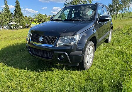 Suzuki Grand Vitara 2.0 Comfort