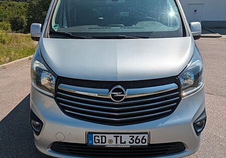 Opel Vivaro , Motor + Getriebe top !!!