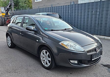 Fiat Bravo 1.4 16V T JET Dynamic mit Paket Sport