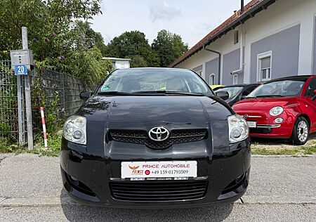 Toyota Auris Life
