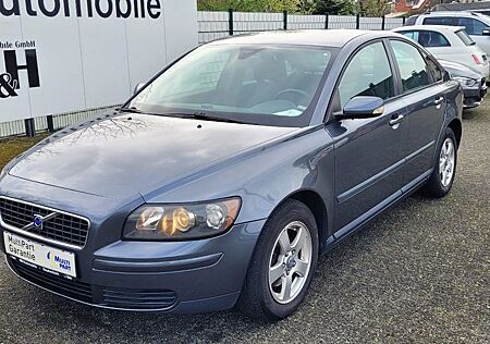 Volvo S40 Lim. 1.8 Kinetic Klimaautomatik PDC hinten