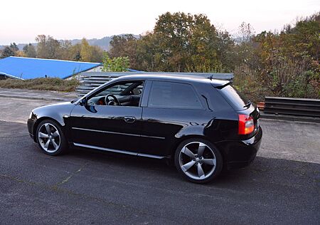 Audi S3 1.8T quattro - Facelift