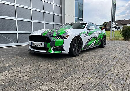 Ford Mustang SF600R