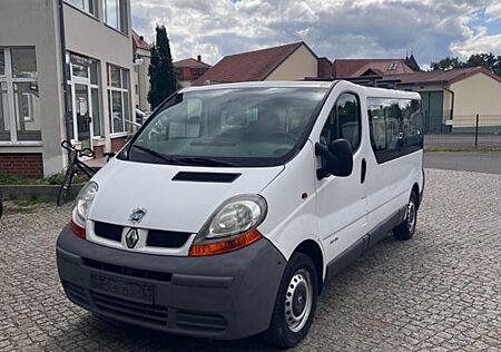 Renault Trafic Combi L2H1 2,9t verglast Wohnmobil