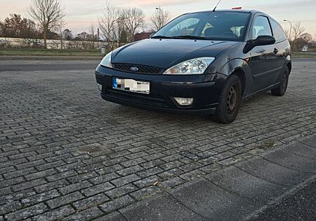 Ford Focus 1.6 TÜV NEU